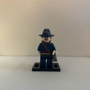 Lego Minifigure from Lone Ranger theme.